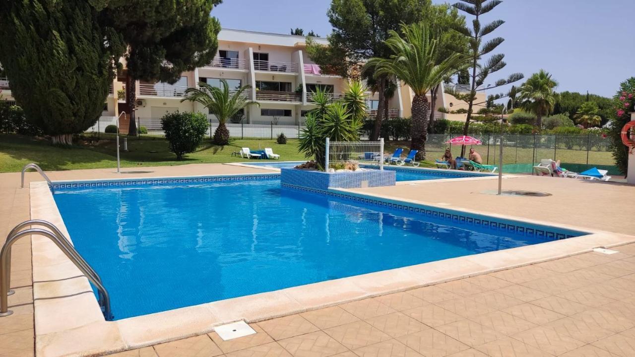 01 Sra Da Rocha Com Piscina E Ac - Casas & Papeis Appartement Armação de Pêra Buitenkant foto